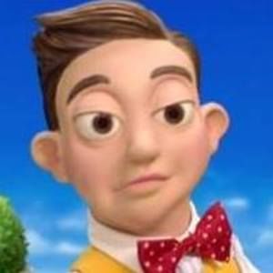 Meet your Posher, Antonio